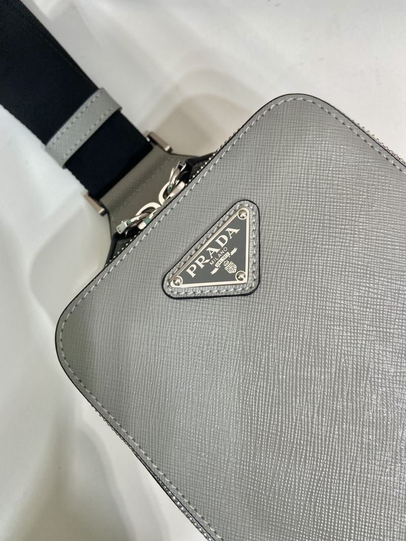 Pra*a waist chest packs